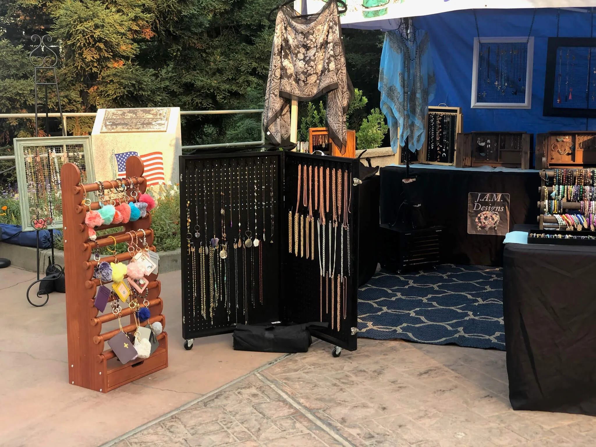 the light wood 10-tier bracelet display — view 18