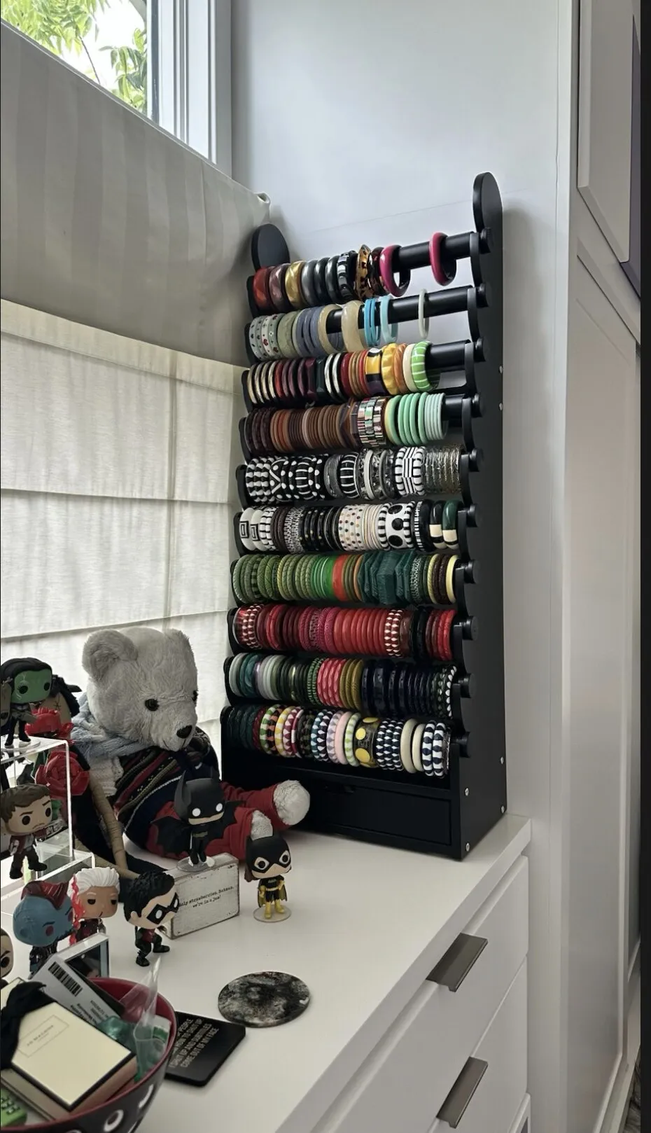 a customer’s own Giant bracelet display, in their space — view 17